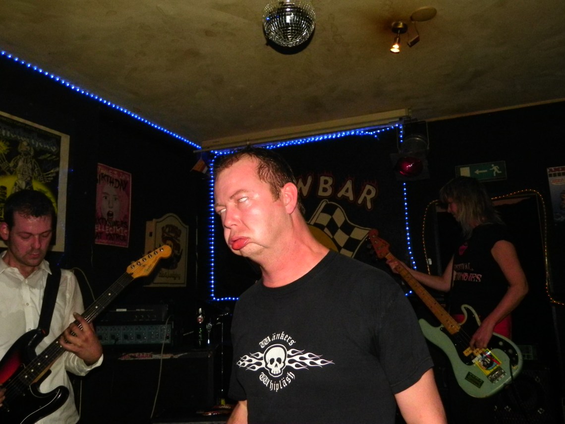 De Fuckups by CreapX